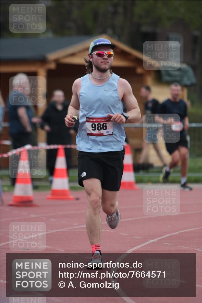 13.04.2025 - Hammer Lauf A. Gomolzig http://msf.ph/oto/7664571 13.04.2025 11:58:10 Ziel 313, 986 meine-sportfotos.de