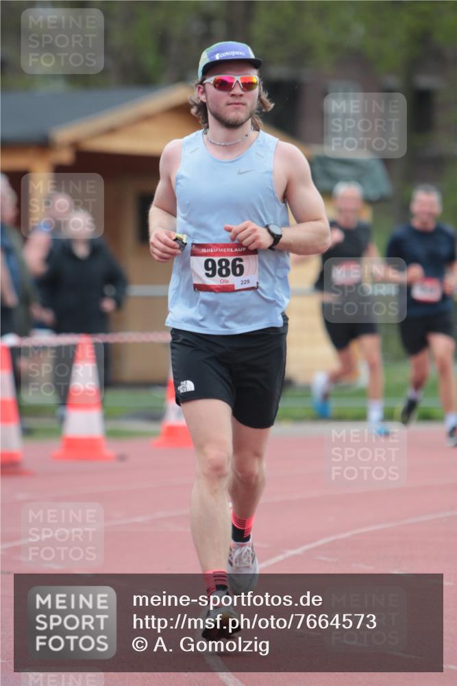 13.04.2025 - Hammer Lauf A. Gomolzig http://msf.ph/oto/7664573 13.04.2025 11:58:10 Ziel 313, 986 meine-sportfotos.de