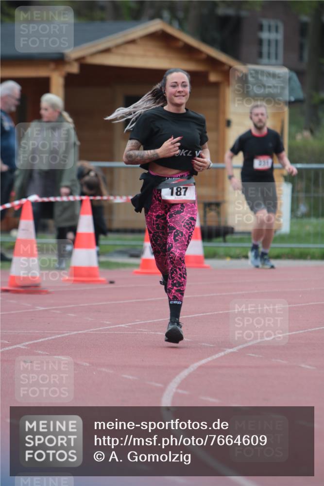 13.04.2025 - Hammer Lauf A. Gomolzig http://msf.ph/oto/7664609 13.04.2025 11:58:39 Ziel 187 meine-sportfotos.de