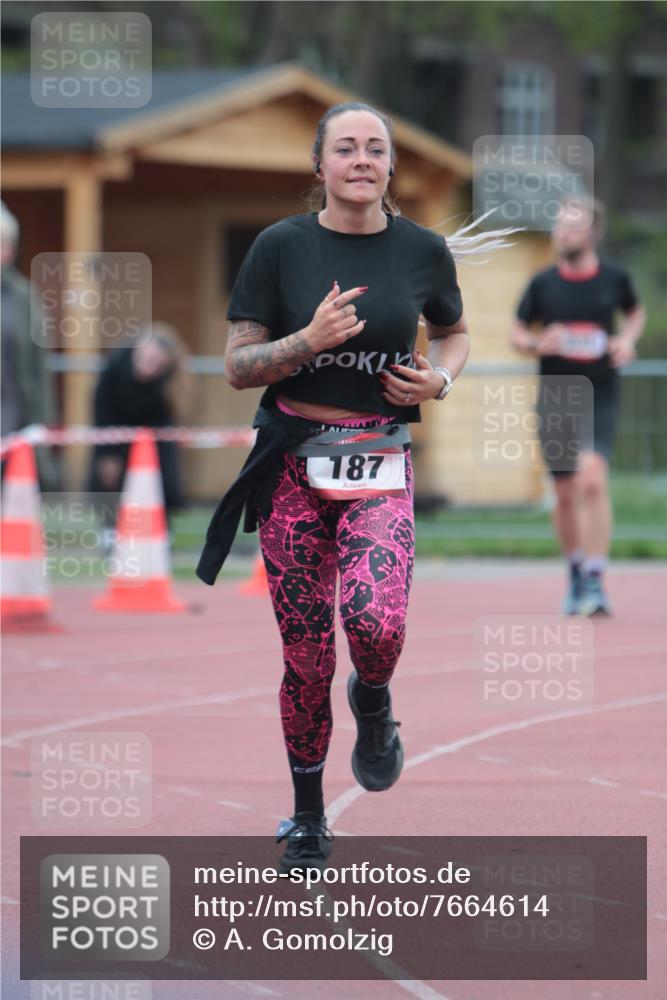 13.04.2025 - Hammer Lauf A. Gomolzig http://msf.ph/oto/7664614 13.04.2025 11:58:41 Ziel 187, 231 meine-sportfotos.de
