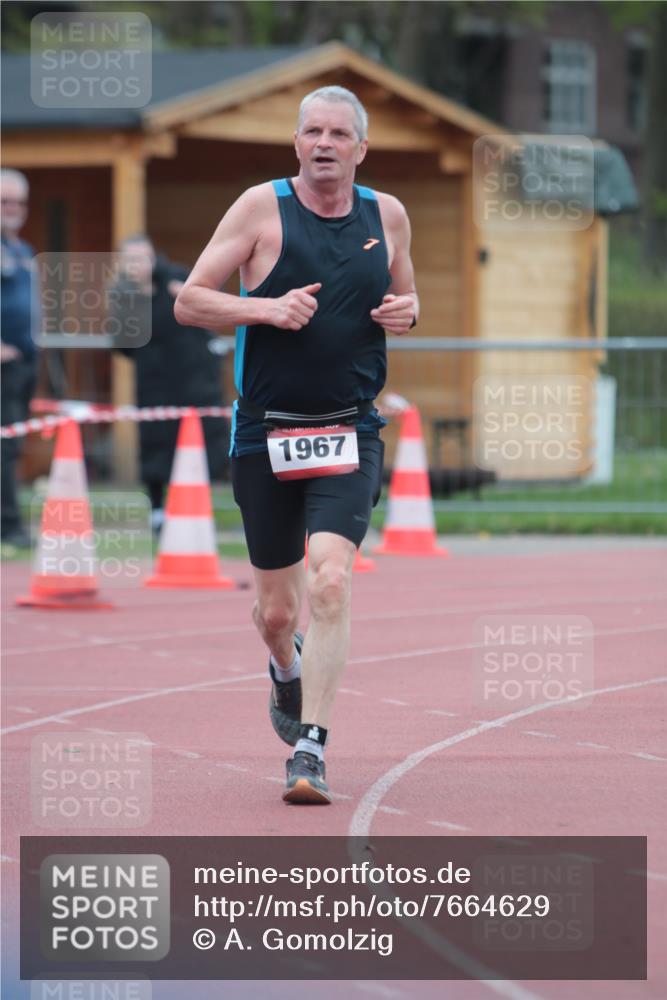 13.04.2025 - Hammer Lauf A. Gomolzig http://msf.ph/oto/7664629 13.04.2025 11:58:51 Ziel  meine-sportfotos.de