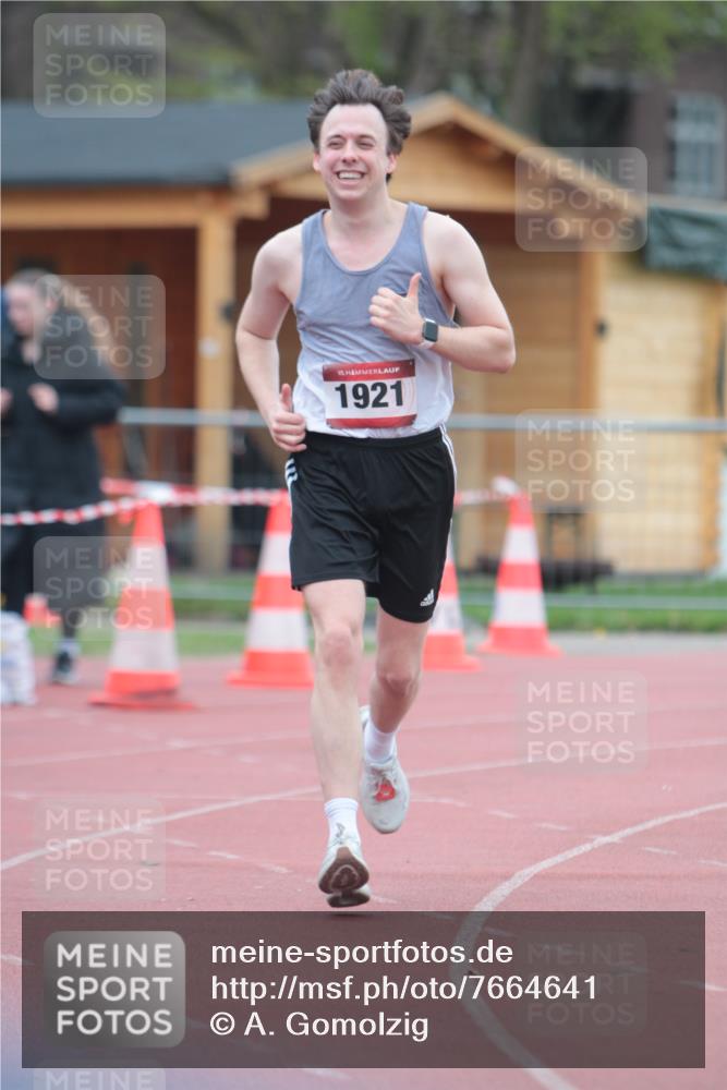 13.04.2025 - Hammer Lauf A. Gomolzig http://msf.ph/oto/7664641 13.04.2025 11:58:59 Ziel 1921 meine-sportfotos.de