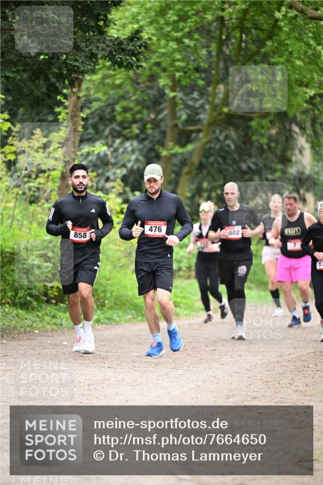 13.04.2025 - Hammer Lauf Dr. Thomas Lammeyer http://msf.ph/oto/7664650 13.04.2025 11:35:45 Laufen 476, 802, 858 meine-sportfotos.de