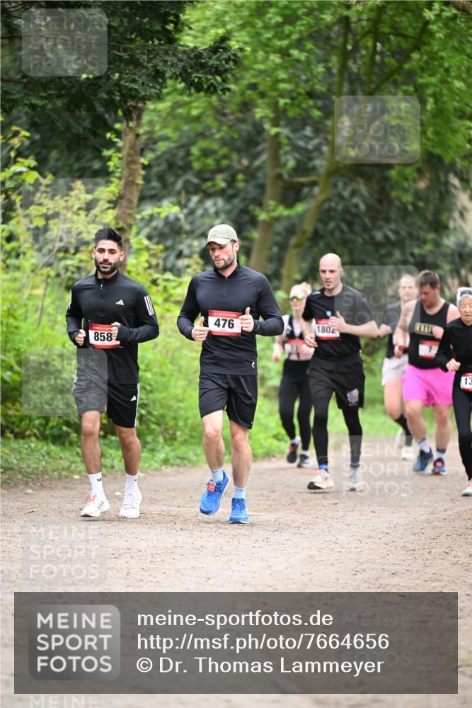13.04.2025 - Hammer Lauf Dr. Thomas Lammeyer http://msf.ph/oto/7664656 13.04.2025 11:35:46 Laufen 858, 476, 1802 meine-sportfotos.de