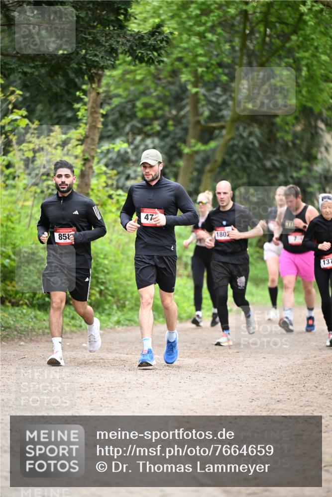 13.04.2025 - Hammer Lauf Dr. Thomas Lammeyer http://msf.ph/oto/7664659 13.04.2025 11:35:46 Laufen 858, 47, 1802, 137 meine-sportfotos.de