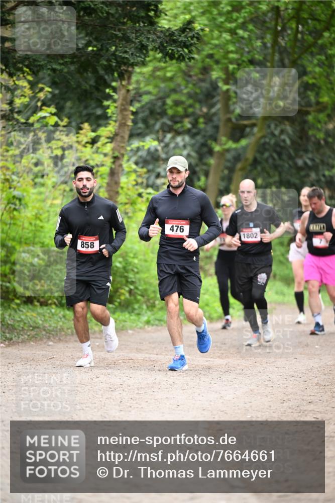 13.04.2025 - Hammer Lauf Dr. Thomas Lammeyer http://msf.ph/oto/7664661 13.04.2025 11:35:46 Laufen 858, 476, 1802 meine-sportfotos.de