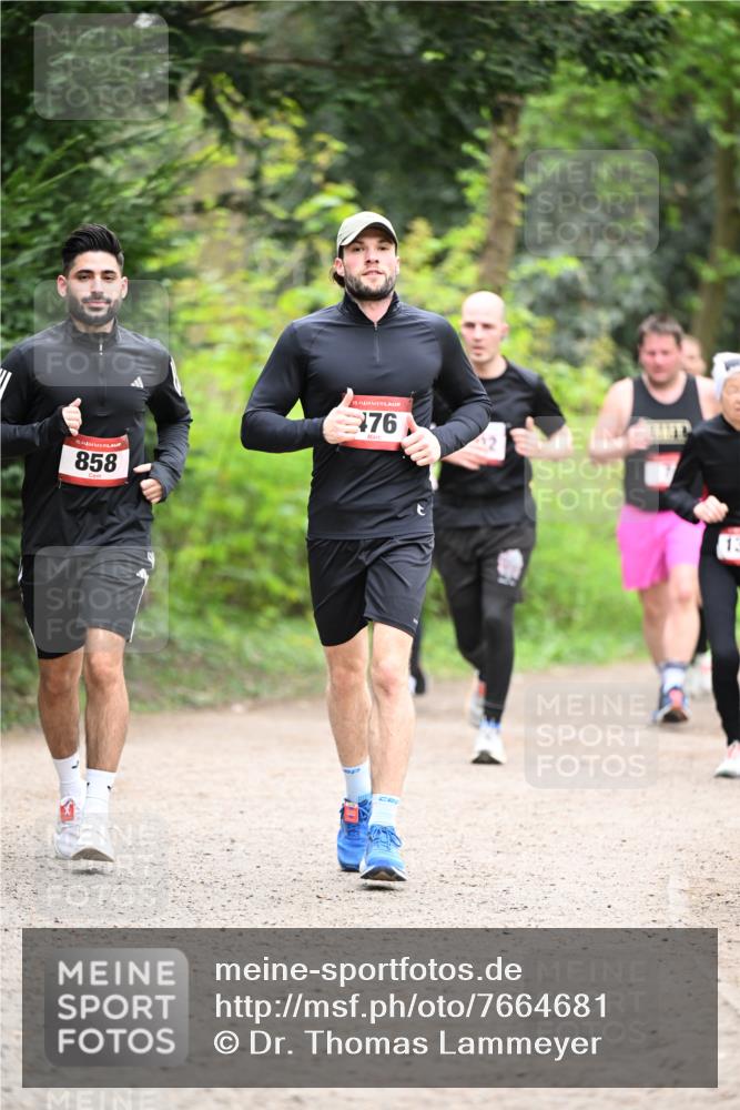 13.04.2025 - Hammer Lauf Dr. Thomas Lammeyer http://msf.ph/oto/7664681 13.04.2025 11:35:49 Laufen 15, 858, 15, 176 meine-sportfotos.de