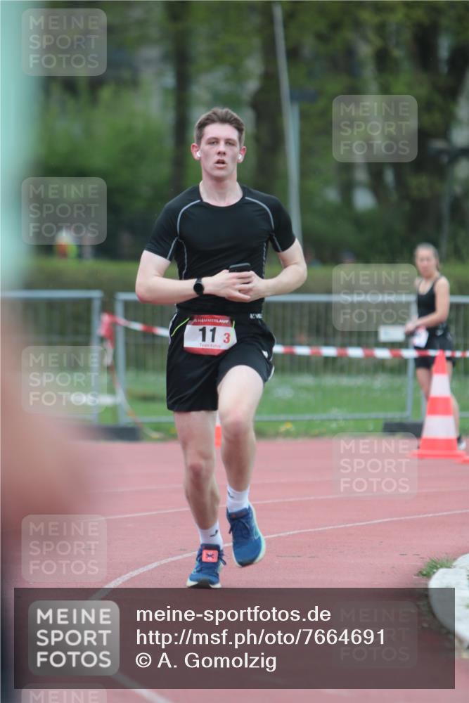 13.04.2025 - Hammer Lauf A. Gomolzig http://msf.ph/oto/7664691 13.04.2025 11:59:34 Ziel 11, 432 meine-sportfotos.de
