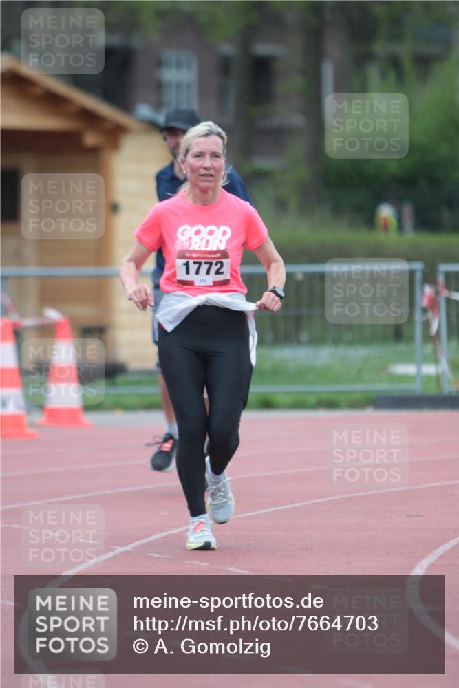 13.04.2025 - Hammer Lauf A. Gomolzig http://msf.ph/oto/7664703 13.04.2025 11:59:52 Ziel 334, 615, 1772 meine-sportfotos.de