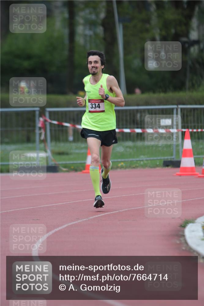 13.04.2025 - Hammer Lauf A. Gomolzig http://msf.ph/oto/7664714 13.04.2025 11:59:56 Ziel 334, 572, 615, 1772 meine-sportfotos.de