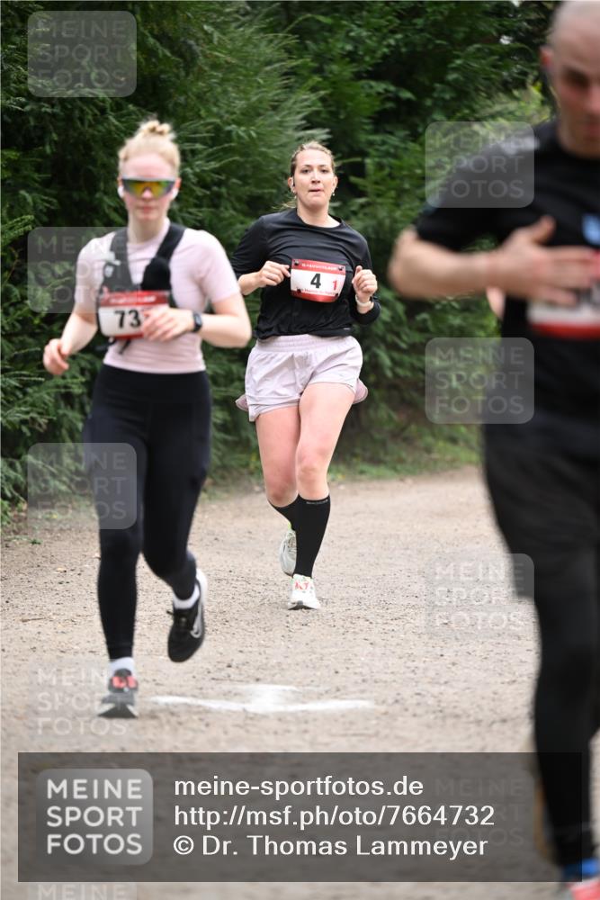 13.04.2025 - Hammer Lauf Dr. Thomas Lammeyer http://msf.ph/oto/7664732 13.04.2025 11:35:55 Laufen 73, 15, 4, 1 meine-sportfotos.de