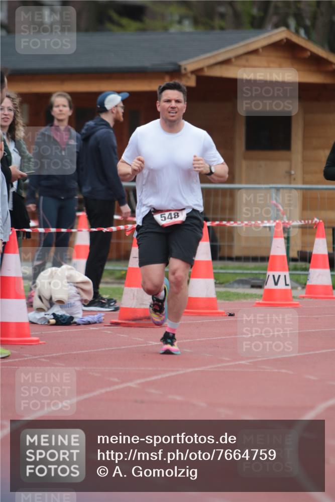 13.04.2025 - Hammer Lauf A. Gomolzig http://msf.ph/oto/7664759 13.04.2025 12:00:17 Ziel 444, 474, 548, 628 meine-sportfotos.de