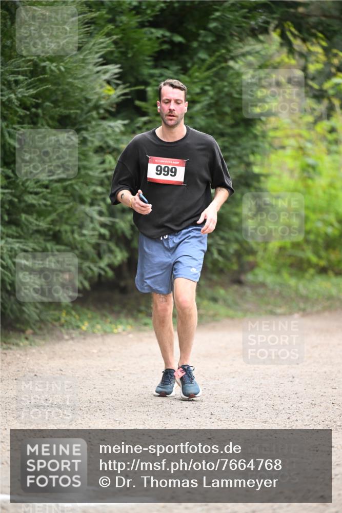 13.04.2025 - Hammer Lauf Dr. Thomas Lammeyer http://msf.ph/oto/7664768 13.04.2025 11:36:01 Laufen 15, 999 meine-sportfotos.de