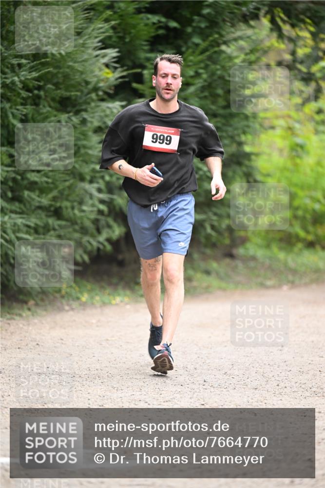 13.04.2025 - Hammer Lauf Dr. Thomas Lammeyer http://msf.ph/oto/7664770 13.04.2025 11:36:01 Laufen 15, 999 meine-sportfotos.de