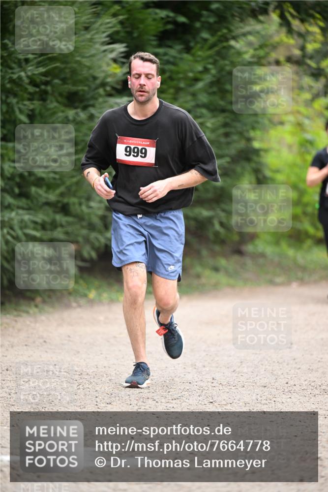 13.04.2025 - Hammer Lauf Dr. Thomas Lammeyer http://msf.ph/oto/7664778 13.04.2025 11:36:01 Laufen 15, 999 meine-sportfotos.de