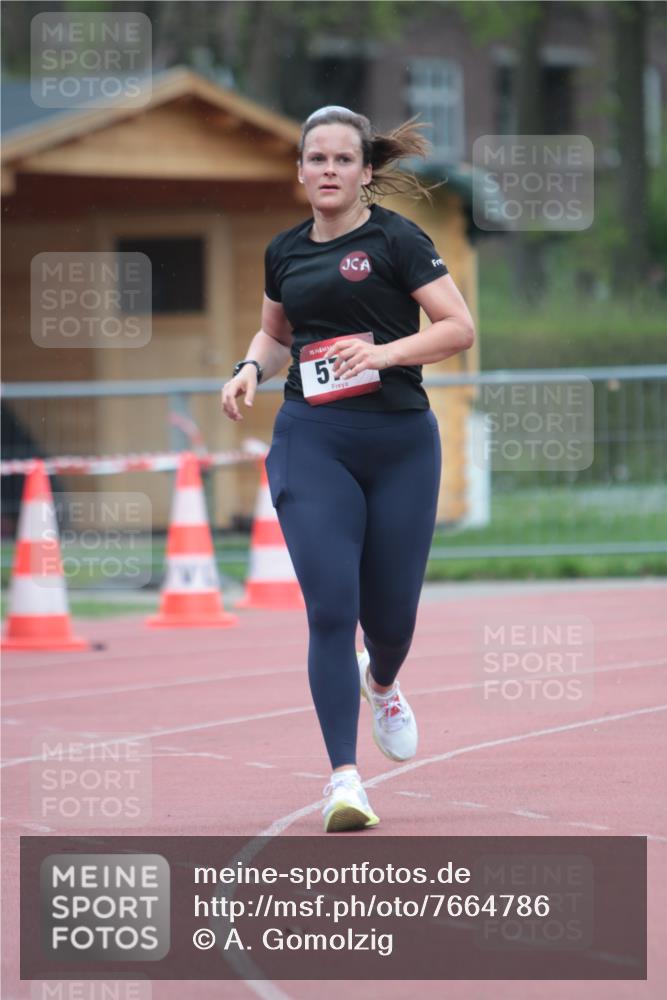 13.04.2025 - Hammer Lauf A. Gomolzig http://msf.ph/oto/7664786 13.04.2025 12:00:41 Ziel 571 meine-sportfotos.de