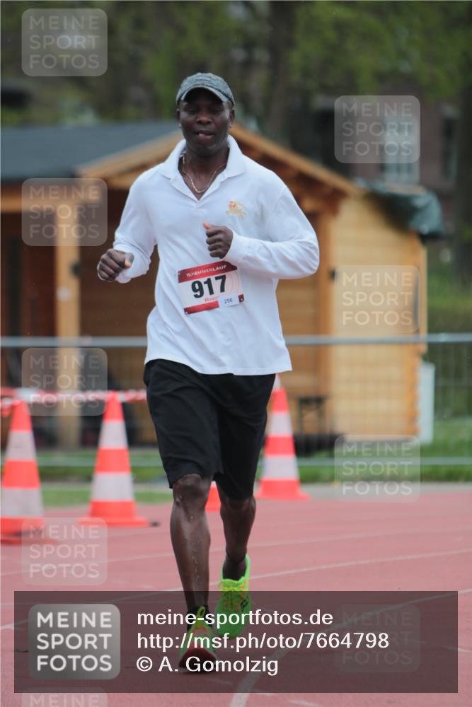 13.04.2025 - Hammer Lauf A. Gomolzig http://msf.ph/oto/7664798 13.04.2025 12:00:57 Ziel 1, 917 meine-sportfotos.de