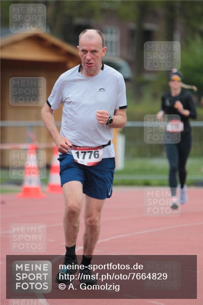 13.04.2025 - Hammer Lauf A. Gomolzig http://msf.ph/oto/7664829 13.04.2025 12:01:18 Ziel 481, 738, 1776 meine-sportfotos.de