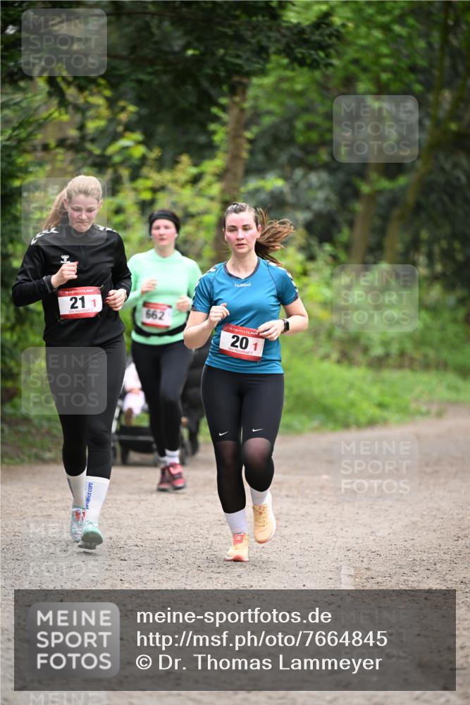 13.04.2025 - Hammer Lauf Dr. Thomas Lammeyer http://msf.ph/oto/7664845 13.04.2025 11:36:12 Laufen 211, 662, 15, 201 meine-sportfotos.de