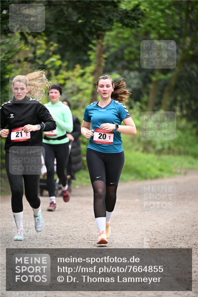 13.04.2025 - Hammer Lauf Dr. Thomas Lammeyer http://msf.ph/oto/7664855 13.04.2025 11:36:12 Laufen 21, 3, 15, 201, 1 meine-sportfotos.de