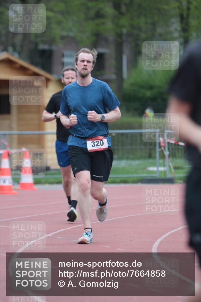 13.04.2025 - Hammer Lauf A. Gomolzig http://msf.ph/oto/7664858 13.04.2025 12:01:35 Ziel 9, 320, 442, 685 meine-sportfotos.de