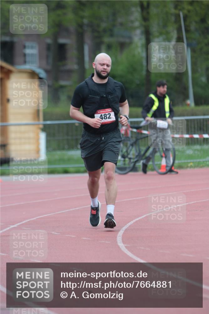 13.04.2025 - Hammer Lauf A. Gomolzig http://msf.ph/oto/7664881 13.04.2025 12:02:24 Ziel 482 meine-sportfotos.de