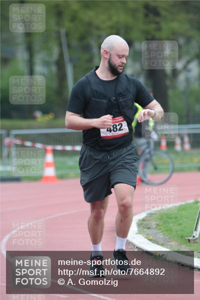 13.04.2025 - Hammer Lauf A. Gomolzig http://msf.ph/oto/7664892 13.04.2025 12:02:27 Ziel 482 meine-sportfotos.de