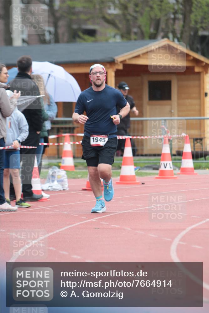 13.04.2025 - Hammer Lauf A. Gomolzig http://msf.ph/oto/7664914 13.04.2025 12:03:22 Ziel 167, 456, 1086, 1945 meine-sportfotos.de
