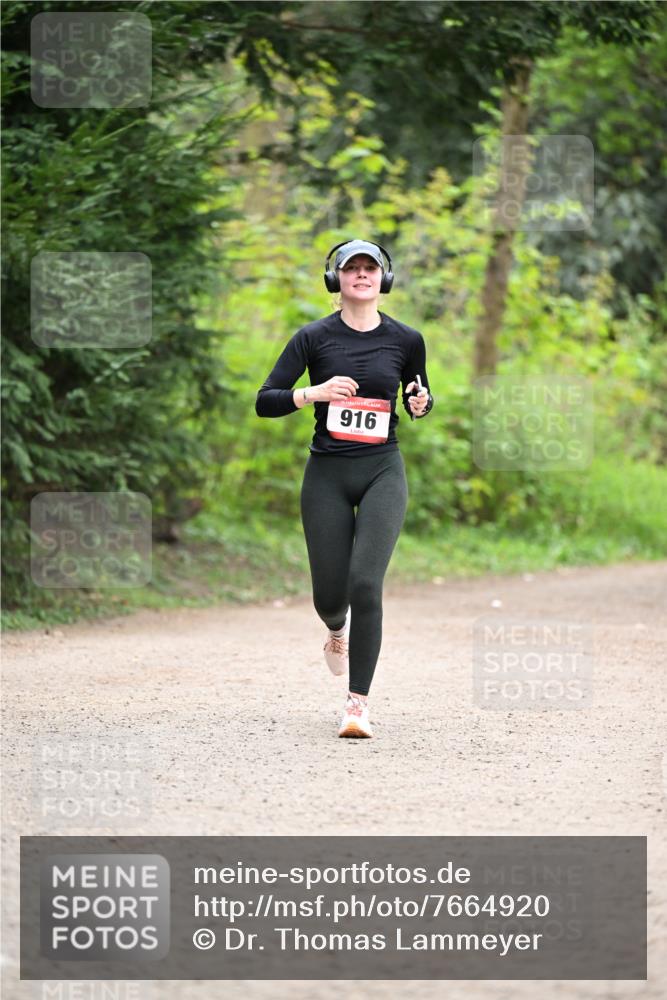 13.04.2025 - Hammer Lauf Dr. Thomas Lammeyer http://msf.ph/oto/7664920 13.04.2025 11:36:22 Laufen 916 meine-sportfotos.de