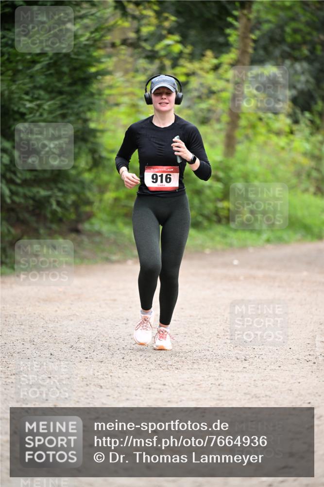 13.04.2025 - Hammer Lauf Dr. Thomas Lammeyer http://msf.ph/oto/7664936 13.04.2025 11:36:23 Laufen 15, 916 meine-sportfotos.de