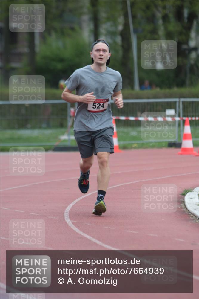 13.04.2025 - Hammer Lauf A. Gomolzig http://msf.ph/oto/7664939 13.04.2025 12:03:31 Ziel 524, 599 meine-sportfotos.de