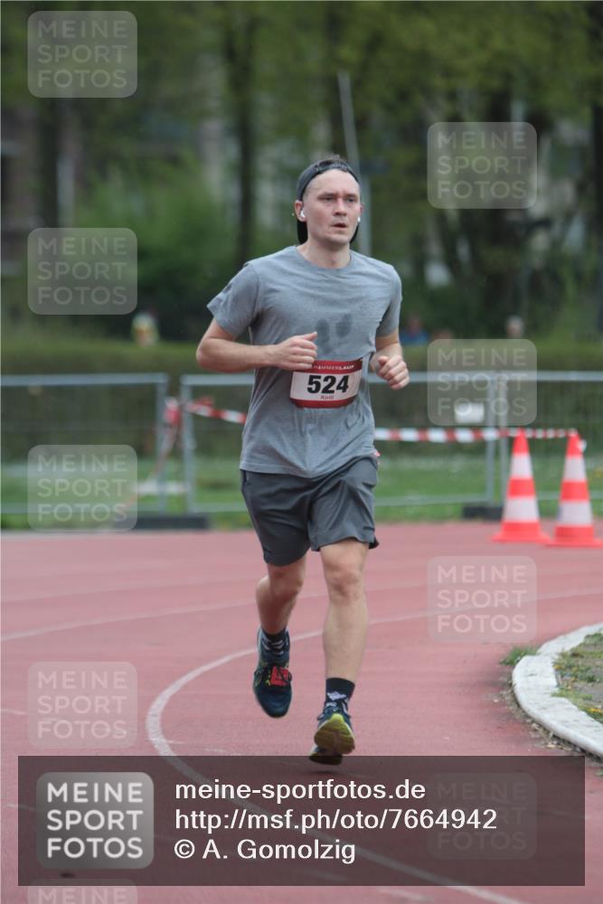13.04.2025 - Hammer Lauf A. Gomolzig http://msf.ph/oto/7664942 13.04.2025 12:03:32 Ziel 524, 599 meine-sportfotos.de