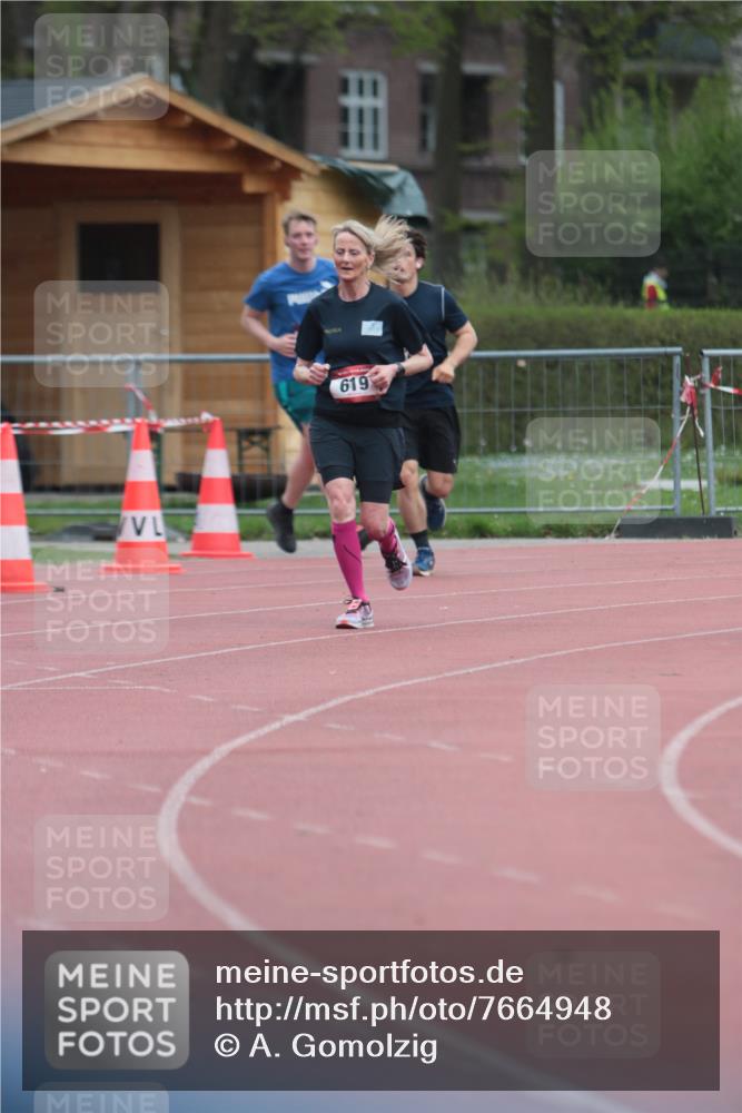 13.04.2025 - Hammer Lauf A. Gomolzig http://msf.ph/oto/7664948 13.04.2025 12:03:54 Ziel 302, 923 meine-sportfotos.de