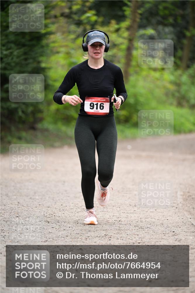 13.04.2025 - Hammer Lauf Dr. Thomas Lammeyer http://msf.ph/oto/7664954 13.04.2025 11:36:24 Laufen 15, 916 meine-sportfotos.de