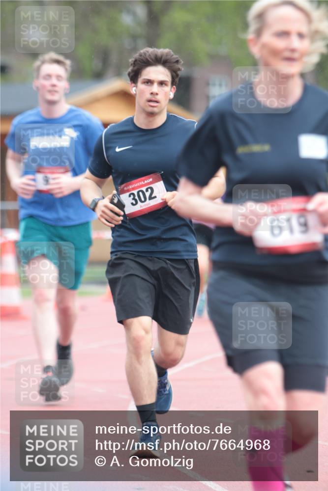 13.04.2025 - Hammer Lauf A. Gomolzig http://msf.ph/oto/7664968 13.04.2025 12:04:01 Ziel 174, 302, 459, 923 meine-sportfotos.de