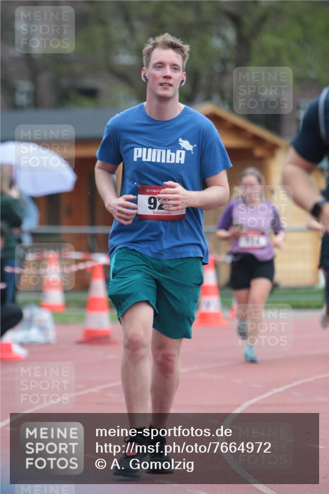 13.04.2025 - Hammer Lauf A. Gomolzig http://msf.ph/oto/7664972 13.04.2025 12:04:02 Ziel 174, 302, 459, 923 meine-sportfotos.de