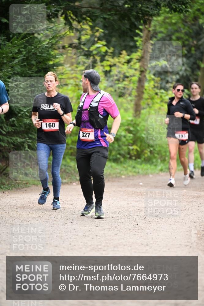 13.04.2025 - Hammer Lauf Dr. Thomas Lammeyer http://msf.ph/oto/7664973 13.04.2025 11:36:41 Laufen 15, 160, 327, 193 meine-sportfotos.de