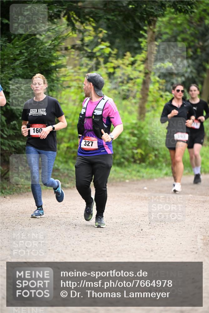 13.04.2025 - Hammer Lauf Dr. Thomas Lammeyer http://msf.ph/oto/7664978 13.04.2025 11:36:41 Laufen 160, 327, 193 meine-sportfotos.de