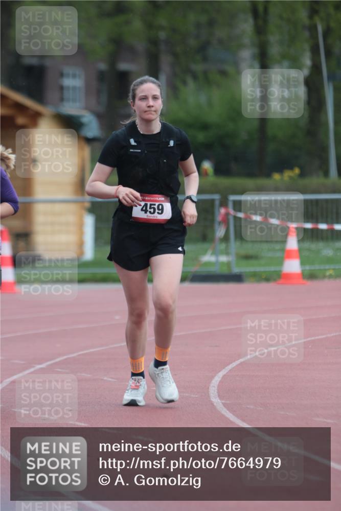 13.04.2025 - Hammer Lauf A. Gomolzig http://msf.ph/oto/7664979 13.04.2025 12:04:06 Ziel 174, 459 meine-sportfotos.de