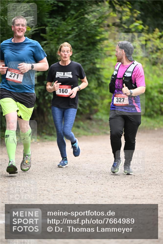 13.04.2025 - Hammer Lauf Dr. Thomas Lammeyer http://msf.ph/oto/7664989 13.04.2025 11:36:42 Laufen 15, 271, 160, 327 meine-sportfotos.de