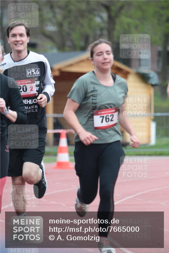 13.04.2025 - Hammer Lauf A. Gomolzig http://msf.ph/oto/7665000 13.04.2025 12:04:18 Ziel 20, 21, 244, 762, 1331 meine-sportfotos.de