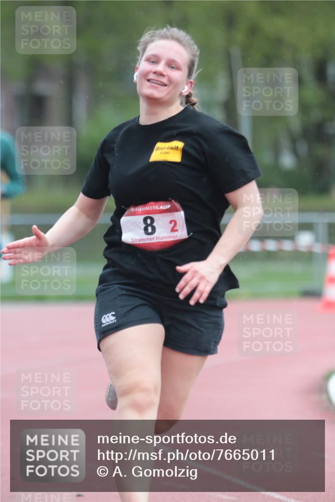 13.04.2025 - Hammer Lauf A. Gomolzig http://msf.ph/oto/7665011 13.04.2025 12:04:38 Ziel 15, 1103 meine-sportfotos.de