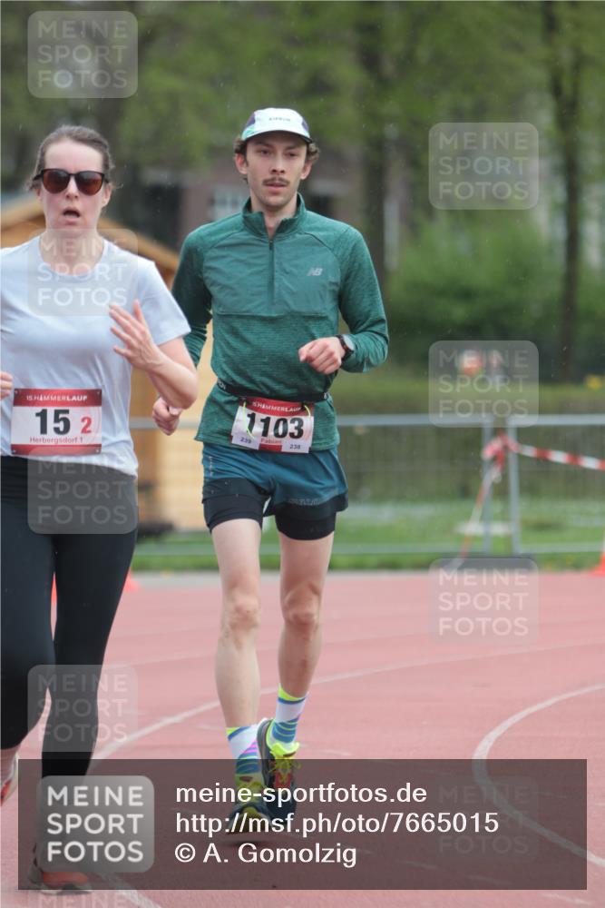 13.04.2025 - Hammer Lauf A. Gomolzig http://msf.ph/oto/7665015 13.04.2025 12:04:39 Ziel 15, 1103 meine-sportfotos.de