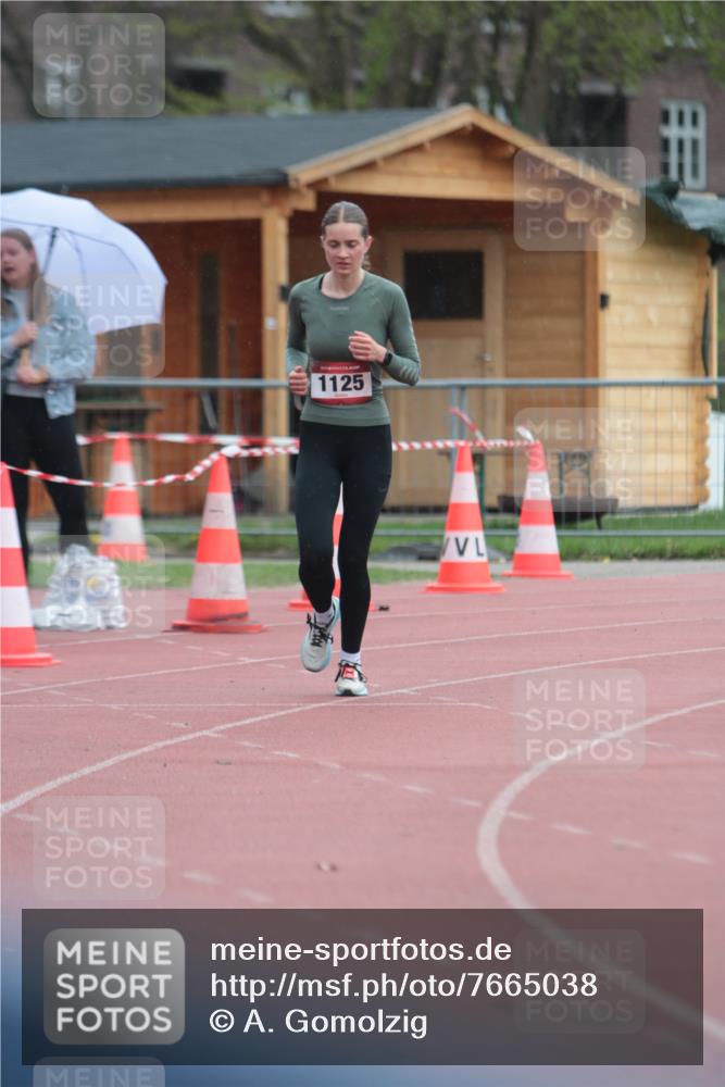 13.04.2025 - Hammer Lauf A. Gomolzig http://msf.ph/oto/7665038 13.04.2025 12:05:11 Ziel 1125, 1208 meine-sportfotos.de