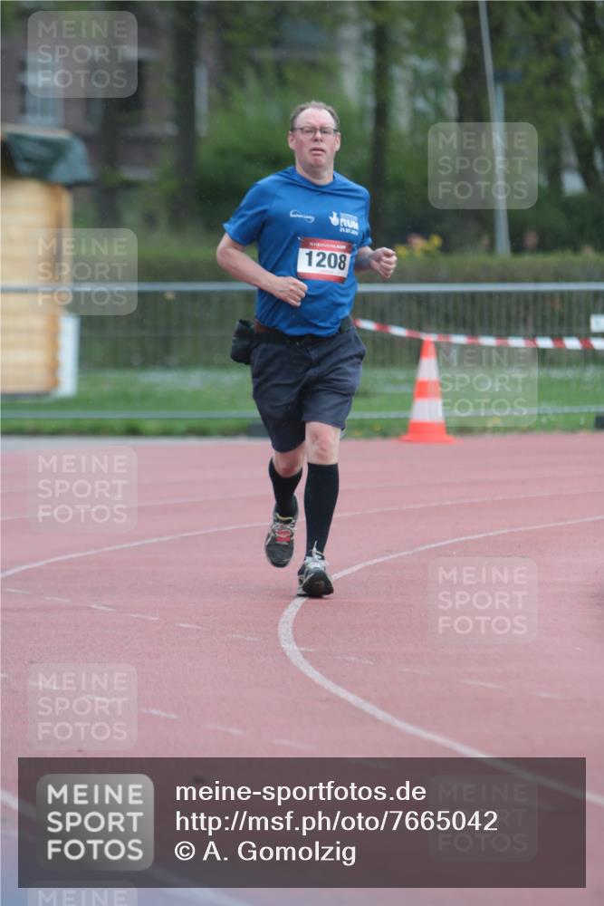 13.04.2025 - Hammer Lauf A. Gomolzig http://msf.ph/oto/7665042 13.04.2025 12:05:12 Ziel 1125, 1208 meine-sportfotos.de