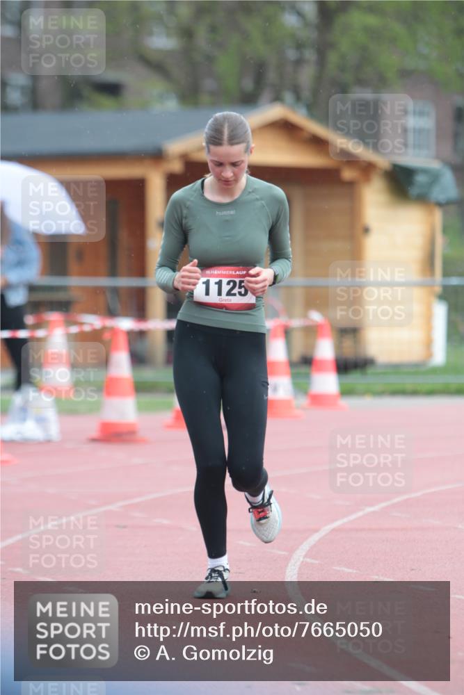 13.04.2025 - Hammer Lauf A. Gomolzig http://msf.ph/oto/7665050 13.04.2025 12:05:14 Ziel 340, 1125, 1208 meine-sportfotos.de