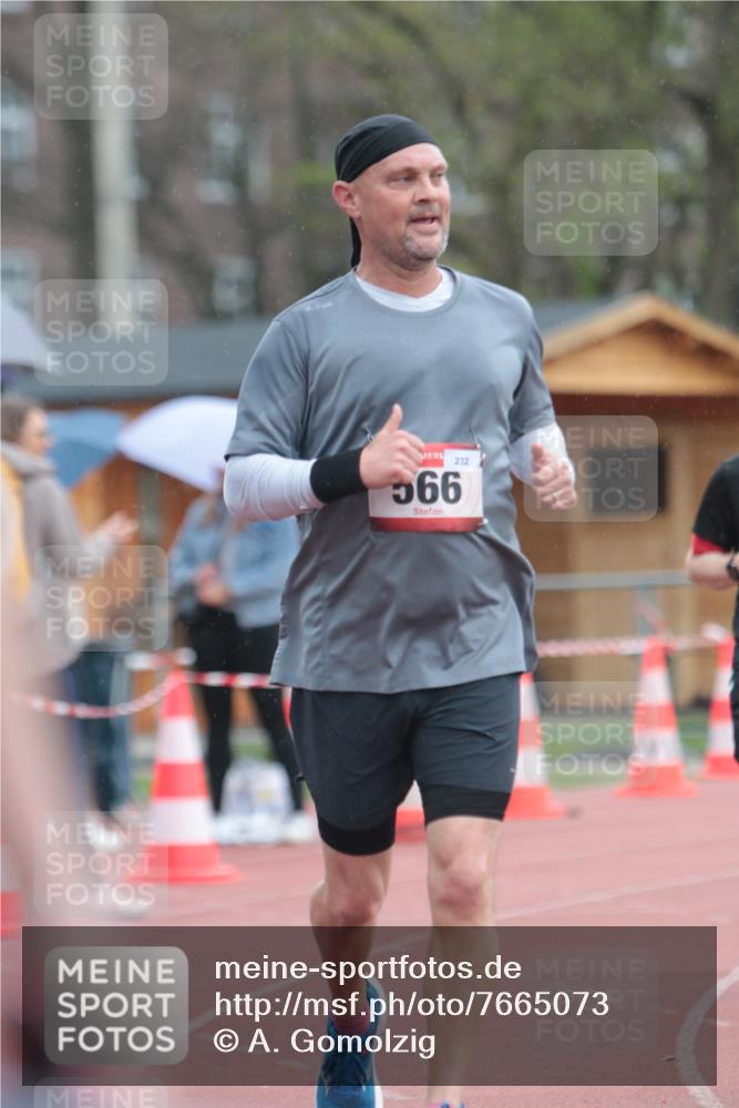 13.04.2025 - Hammer Lauf A. Gomolzig http://msf.ph/oto/7665073 13.04.2025 12:05:41 Ziel 566, 669 meine-sportfotos.de