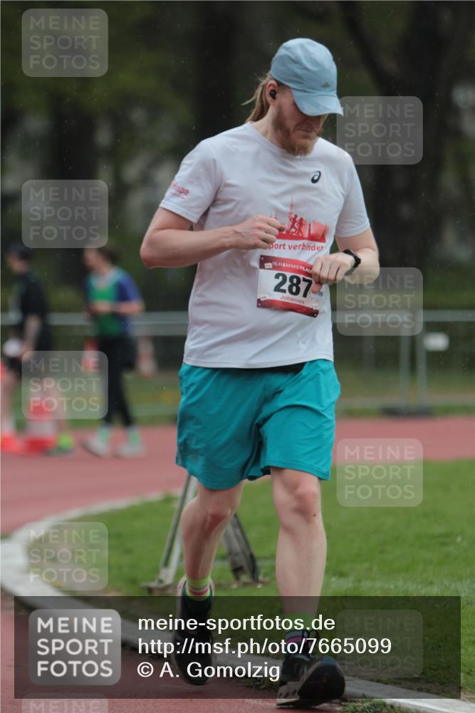 13.04.2025 - Hammer Lauf A. Gomolzig http://msf.ph/oto/7665099 13.04.2025 12:05:55 Ziel 119, 287 meine-sportfotos.de