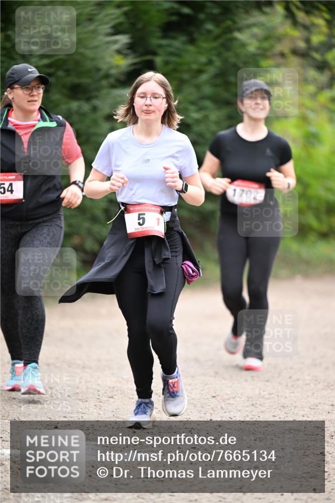 13.04.2025 - Hammer Lauf Dr. Thomas Lammeyer http://msf.ph/oto/7665134 13.04.2025 11:37:14 Laufen 54, 15, 51, 1702 meine-sportfotos.de