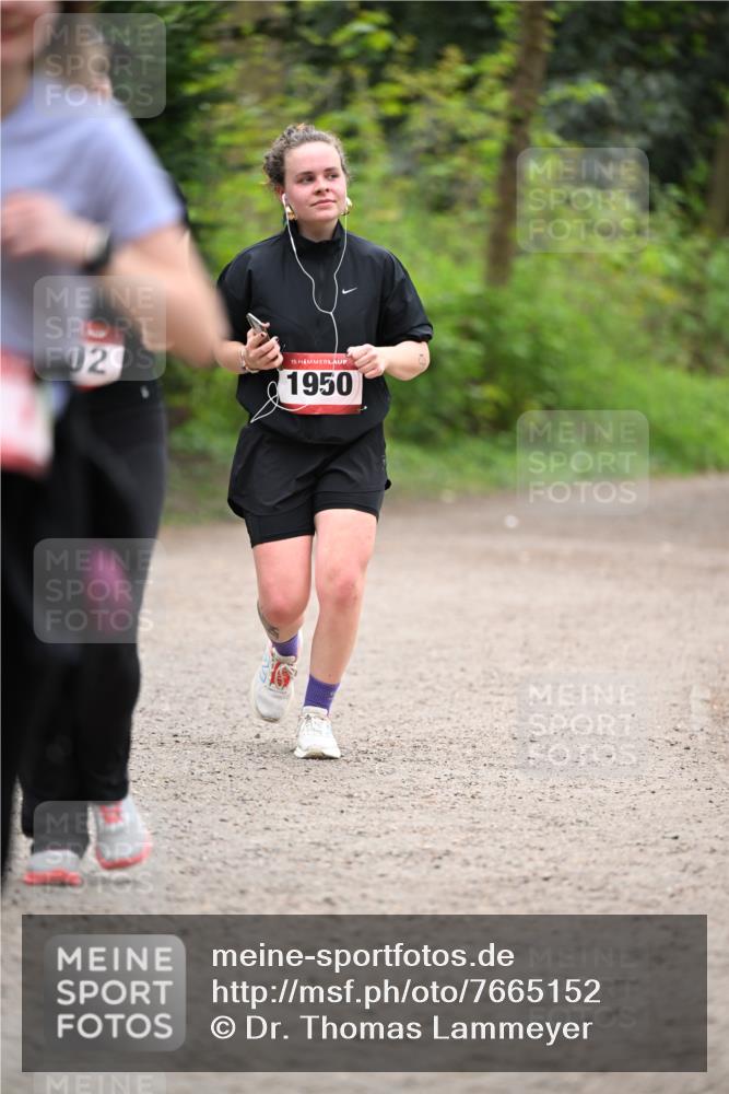 13.04.2025 - Hammer Lauf Dr. Thomas Lammeyer http://msf.ph/oto/7665152 13.04.2025 11:37:16 Laufen 02, 15, 1950 meine-sportfotos.de